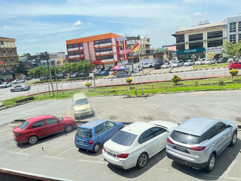 Mega Inn Sri Aman Simanggang Eksteriør bilde